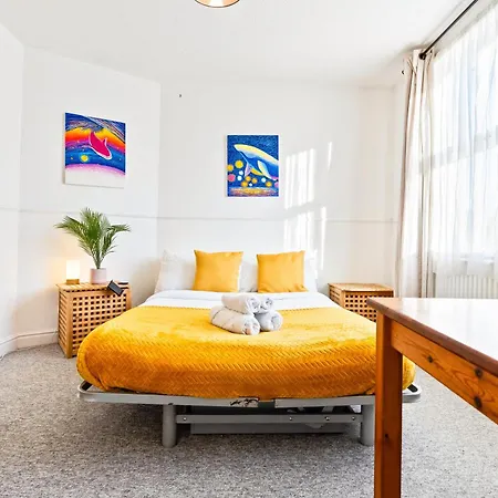 Long Fire And Wood 4bed House Free Parking 9guests Бристоль
