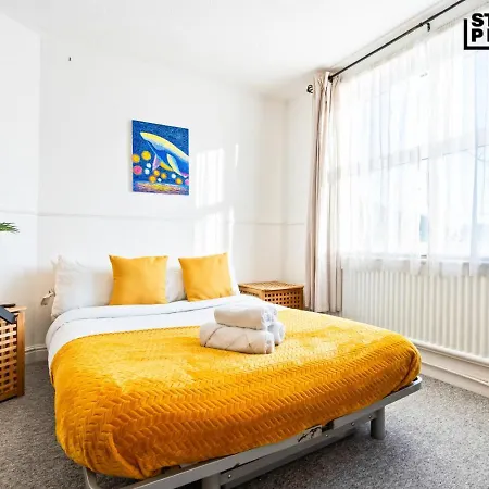 Long Fire And Wood 4bed House Free Parking 9guests Дом отдыха *